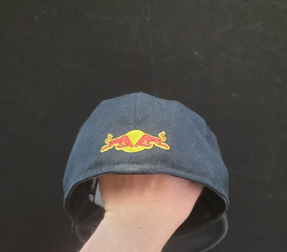 Casquette fashion red bull vtt